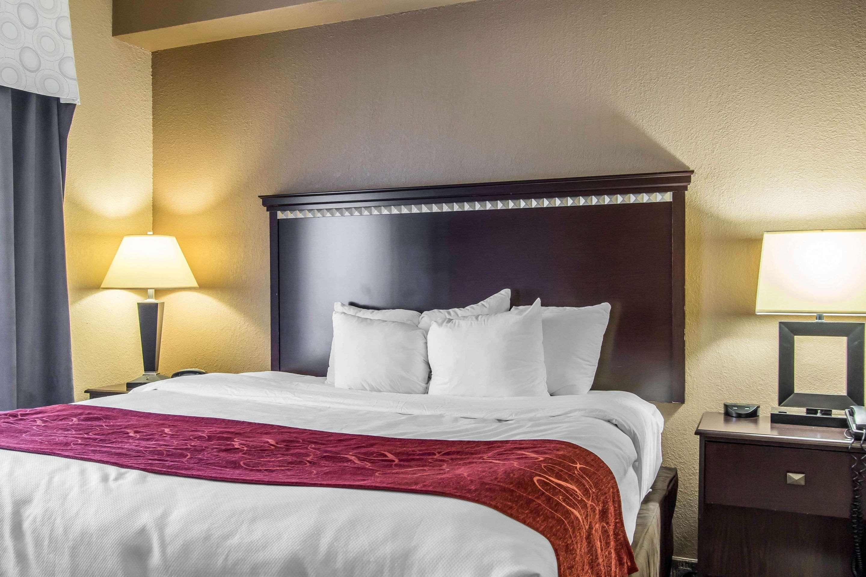 Comfort Suites Smyrna Exterior photo